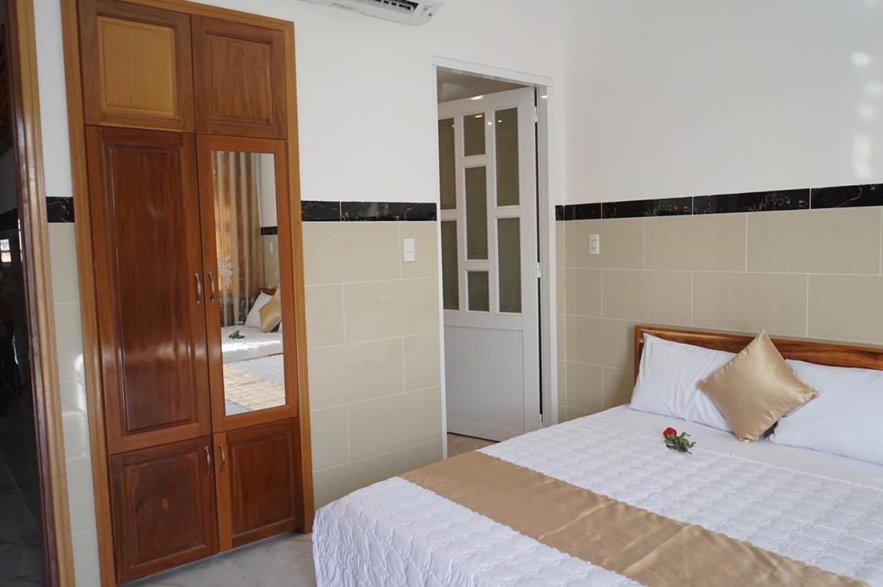 Hotel Hoai Anh Vung Tau Exteriör bild